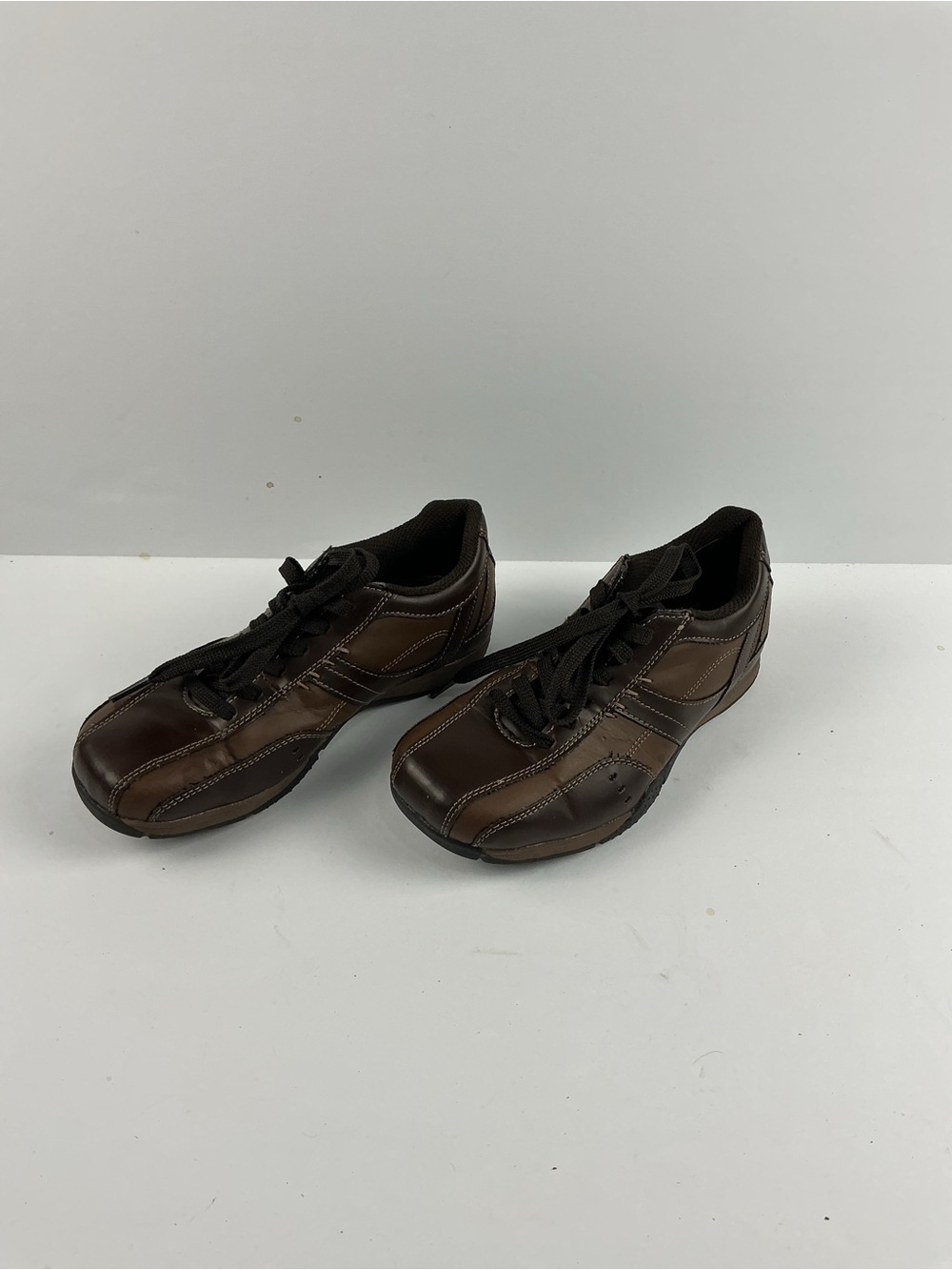 Kids Brown Lace-Up Sneakers with Cushioned Support